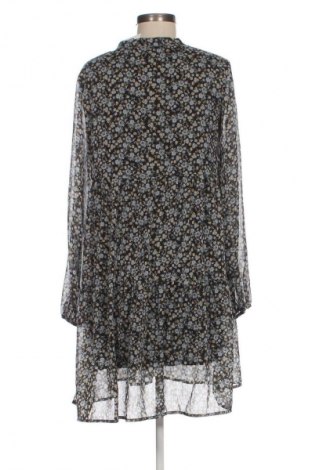 Kleid Vero Moda, Größe M, Farbe Mehrfarbig, Preis 3,99 €