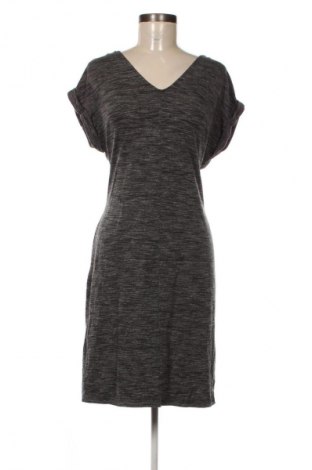 Rochie Yessica, Mărime L, Culoare Multicolor, Preț 24,99 Lei