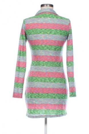 Kleid Zara, Größe M, Farbe Mehrfarbig, Preis 3,99 €