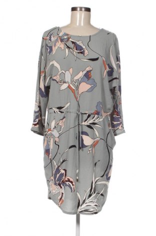 Ruha mbyM, Méret S, Szín Sokszínű, Ár 22 109 Ft