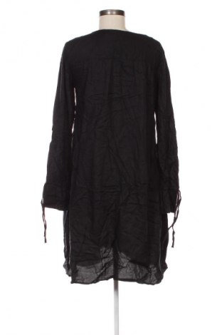 Сукман Object, Размер M, Цвят Черен, Цена 2,04 €