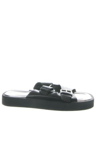Papuci H&M, Mărime 39, Culoare Negru, Preț 110,23 Lei, #137165642