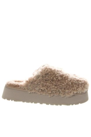 Чехли UGG Australia, Размер 40, Цвят Бежов, Цена 56,24 €, #137184315