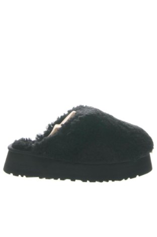 Чехли UGG Australia, Размер 38, Цвят Черен, Цена 56,24 €, #137184565