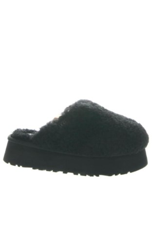 Чехли UGG Australia, Размер 37, Цвят Черен, Цена 56,24 €, #137184813