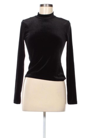 Дамска блуза Gina Tricot, Размер S, Цвят Черен, Цена 7,00 €, #137145045