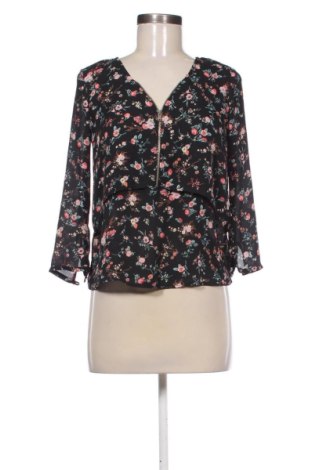 Dámská halenka Bershka, Velikost XS, Barva Vícebarevné, Cena  150,00 Kč, #137164475