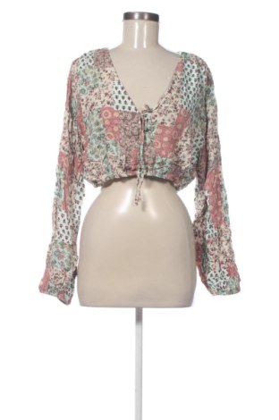 Női blúz Pull&Bear, Méret L, Szín Sokszínű, Ár 2 259 Ft, #137174054