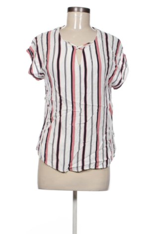 Bluză de femei Colloseum, Mărime M, Culoare Multicolor, Preț 23,99 Lei, #137174145