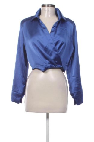Дамска блуза Stradivarius, Размер M, Цвят Син, Цена 6,64 €, #137176479