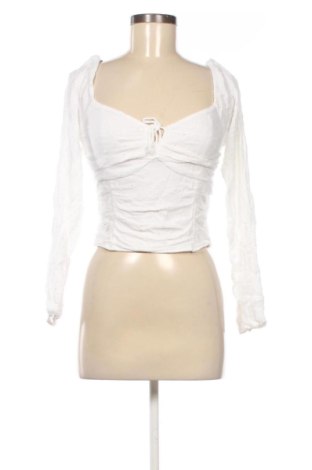 Дамска блуза Hollister, Размер M, Цвят Бял, Цена 11,24 €, #137176508