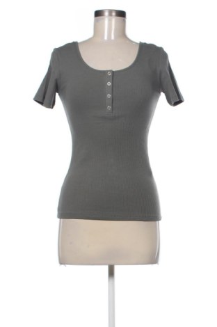 Dámská halenka Pieces, Velikost S, Barva Šedá, Cena  364,00 Kč, #137183069