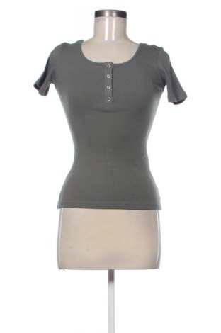 Bluză de femei Pieces, Mărime S, Culoare Verde, Preț 78,74 Lei, #137183102