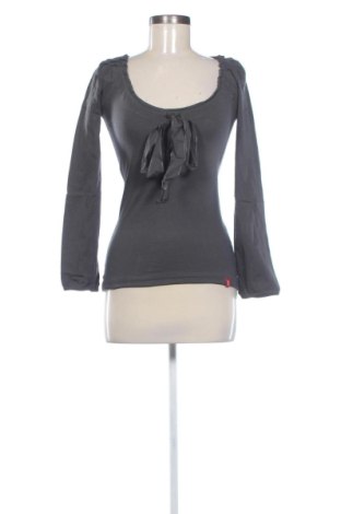 Női blúz Edc By Esprit, Méret XS, Szín Szürke, Ár 1 773 Ft, #137186404