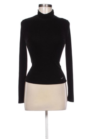 Bluză de femei Guess, Mărime S, Culoare Negru, Preț 141,72 Lei, #137230028