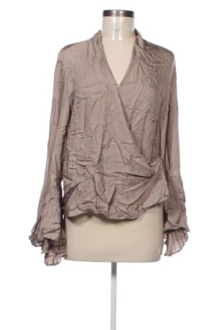 Bluză de femei Zara, Mărime M, Culoare Bej, Preț 44,99 Lei, #137204178