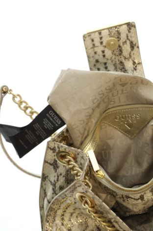 Дамска чанта Guess, Цвят Многоцветен, Цена 105,00 €, #137219556