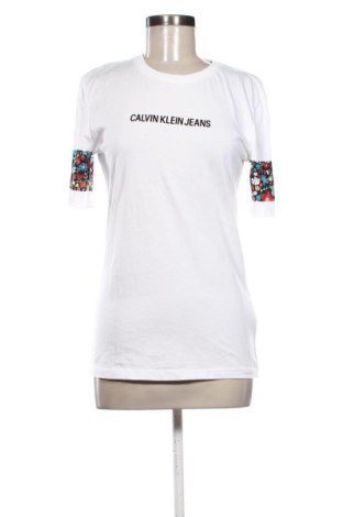 Női póló Calvin Klein, Méret M, Szín Fehér, Ár 8 156 Ft, #137159871