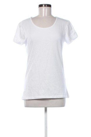 Γυναικείο t-shirt ONLY, Μέγεθος XL, Χρώμα Λευκό, Τιμή 18,99 €, #137177546