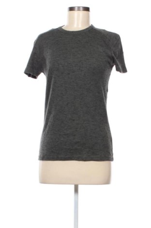Γυναικείο t-shirt C&A, Μέγεθος M, Χρώμα Γκρί, Τιμή 11,00 €, #136838680