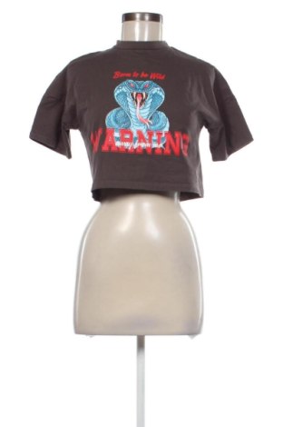 Дамска тениска SHEIN, Размер XS, Цвят Кафяв, Цена 6,62 €, #137199793