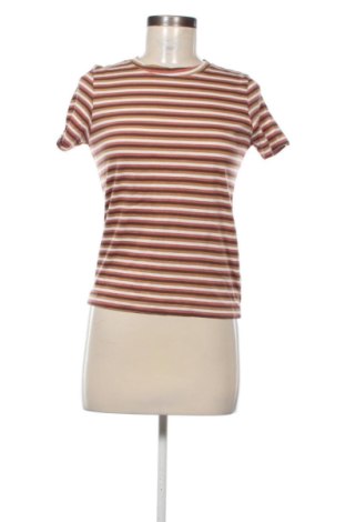 Női póló Pull&Bear, Méret S, Szín Sokszínű, Ár 2 482 Ft, #137237650