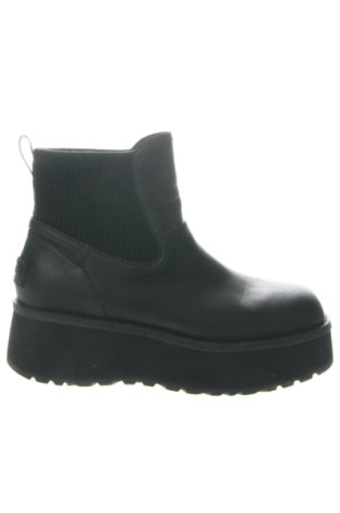 Dámské boty  UGG Australia, Velikost 39, Barva Černá, Cena  3 299,00 Kč, #137216015