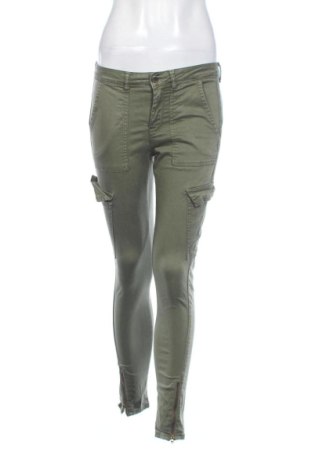 Дамски дънки Guess, Размер S, Цвят Зелен, Цена 41,28 €, #137089638