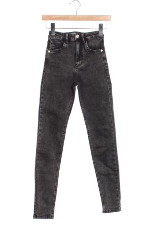 Damskie jeansy Bershka, Rozmiar XXS, Kolor Czarny, Cena 38,10 zł, #137112410
