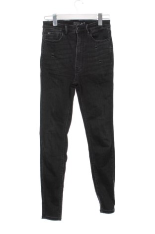 Blugi de femei Stradivarius, Mărime S, Culoare Negru, Preț 62,99 Lei, #137130646