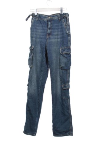 Дамски дънки Stradivarius, Размер S, Цвят Син, Цена 13,00 €, #137130723