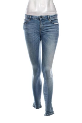 Damskie jeansy Guess, Rozmiar M, Kolor Niebieski, Cena 138,99 zł, #137141466