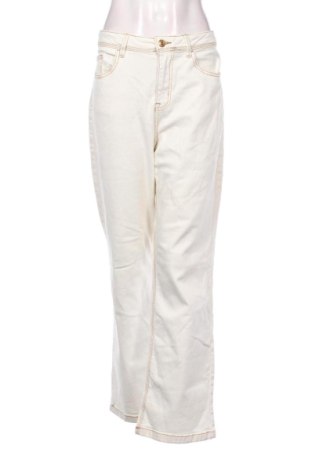 Damskie jeansy Beloved, Rozmiar L, Kolor ecru, Cena 55,04 zł, #137147918
