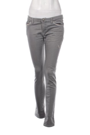 Γυναικείο Τζίν Armani Jeans, Μέγεθος L, Χρώμα Γκρί, Τιμή 70,99 €, #137153316