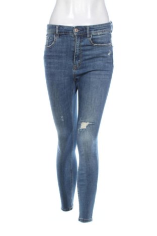 Dámske džínsy  Stradivarius, Veľkosť S, Farba Modrá, Cena  13,46 €, #137164956