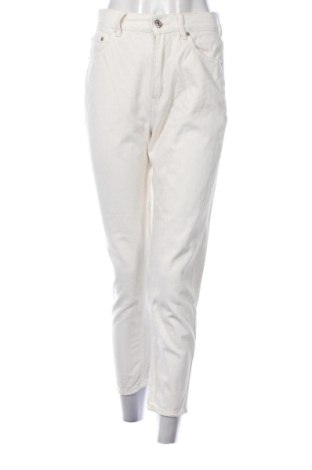 Blugi de femei Pull&Bear, Mărime S, Culoare Ecru, Preț 94,48 Lei, #137170419