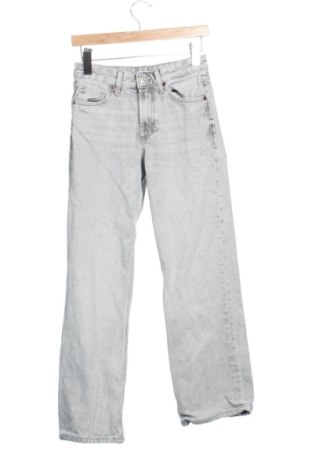 Blugi de femei Zara, Mărime XS, Culoare Gri, Preț 84,40 Lei, #137171775