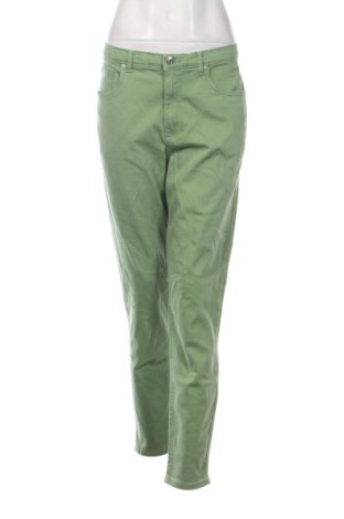 Damen Jeans Rainbow, Größe M, Farbe Grün, Preis € 8,99, #137186225