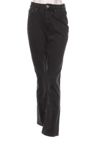 Damskie jeansy Reserved, Rozmiar S, Kolor Czarny, Cena 50,81 zł, #137204407