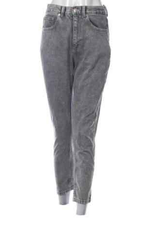 Női farmernadrág Pull&Bear, Méret S, Szín Szürke, Ár 5 674 Ft, #137210769