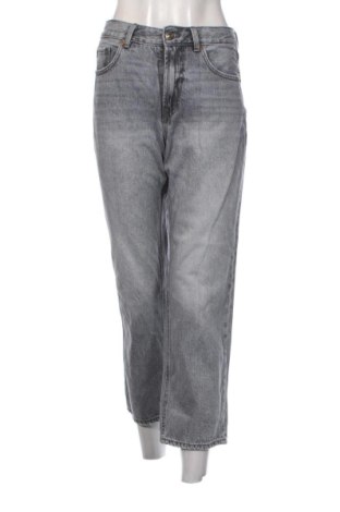 Damskie jeansy Stradivarius, Rozmiar S, Kolor Szary, Cena 46,57 zł, #137225758