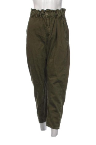 Blugi de femei Zara, Mărime M, Culoare Verde, Preț 47,24 Lei, #137228608