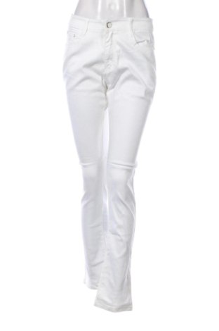 Blugi de femei Unbranded, Mărime L, Culoare Alb, Preț 57,74 Lei, #137238341