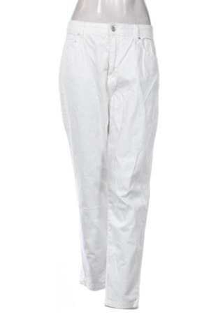 Damskie jeansy Cropp, Rozmiar L, Kolor Biały, Cena 78,23 zł, #137242761
