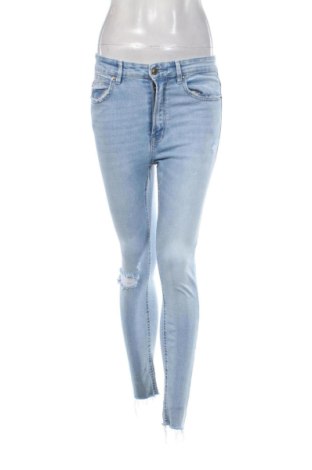 Blugi de femei Stradivarius, Mărime S, Culoare Albastru, Preț 68,24 Lei, #137245927