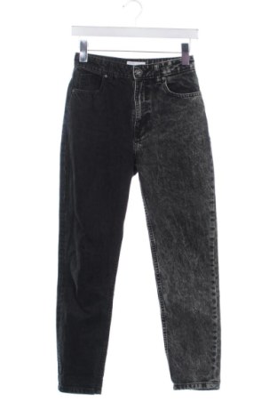 Damskie jeansy Bershka, Rozmiar S, Kolor Kolorowy, Cena 55,04 zł, #137247593