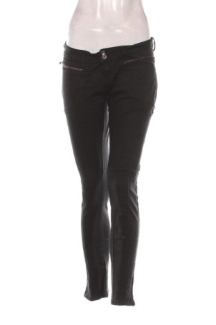 Blugi de femei Pink Woman, Mărime L, Culoare Negru, Preț 94,48 Lei, #137170830