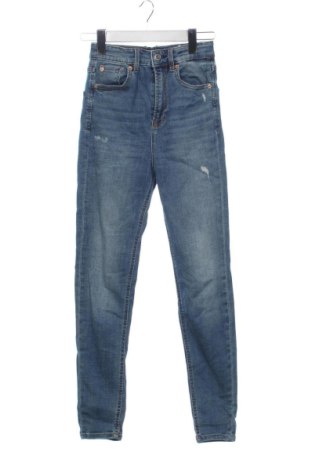 Damskie jeansy Stradivarius, Rozmiar XXS, Kolor Niebieski, Cena 46,78 zł, #137227299