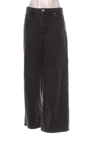 Blugi de femei Pull&Bear, Mărime L, Culoare Negru, Preț 84,00 Lei, #137234228