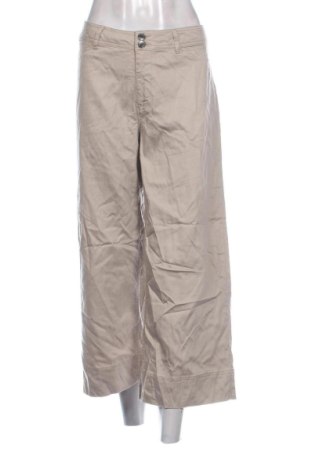 Pantaloni de velvet de femei Free Quent, Mărime M, Culoare Bej, Preț 67,99 Lei, #137193926
